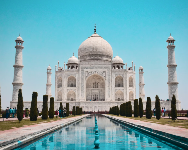 Delhi to Agra and Jaipur